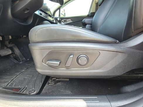 Used 2023 Kia Sportage EX FWD image 19