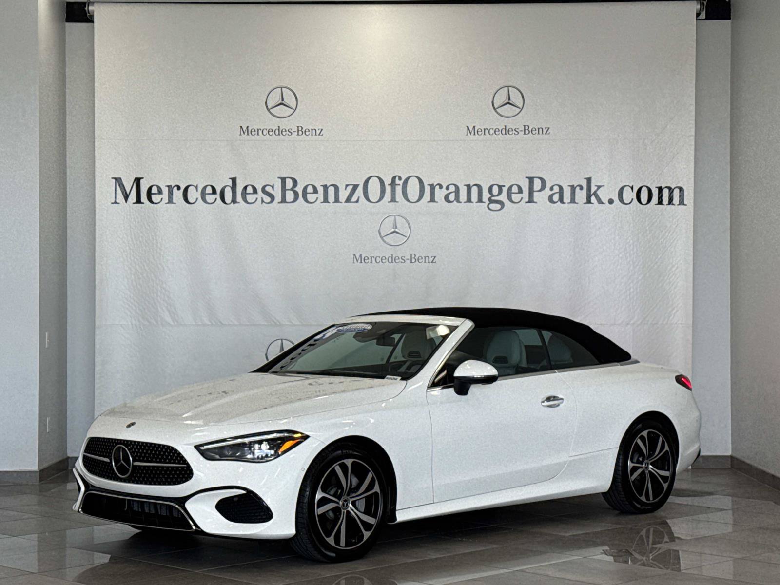 Certified 2024 Mercedes-Benz CLE 300 4MATIC Cabriolet image 2