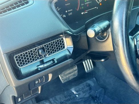 Used 2024 Honda Civic Sport image 10