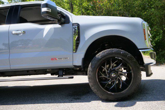 Used 2024 Ford F350 Lariat w/ Lariat Ultimate Package AWD/4WD image 60
