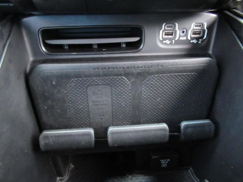 Used 2022 RAM 1500 Limited AWD/4WD image 27