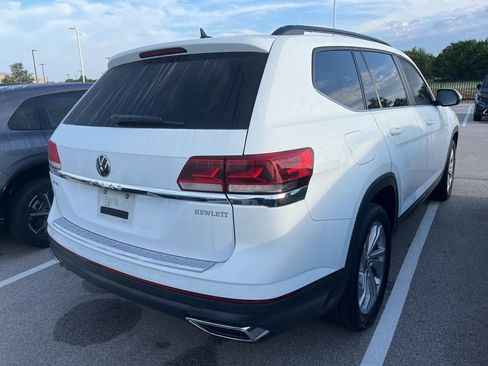 Used 2021 Volkswagen Atlas SE FWD image 3
