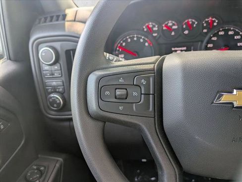 New 2025 Chevrolet Silverado 1500 Custom AWD/4WD image 15
