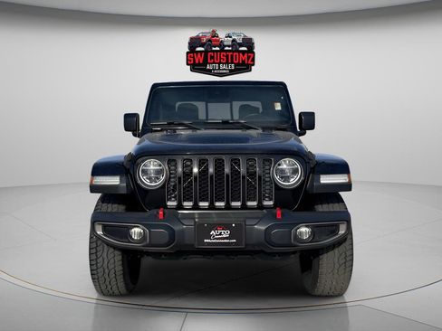 Used 2020 Jeep Gladiator Rubicon image 2