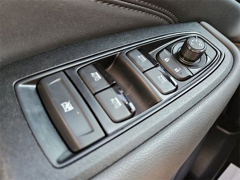 Used 2025 Subaru Outback Wilderness image 33