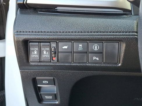 Used 2021 Honda Odyssey Touring image 24