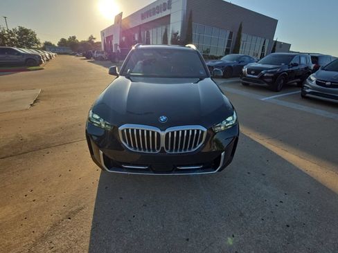 Used 2025 BMW X5 xDrive40i w/ Premium Package AWD/4WD image 8