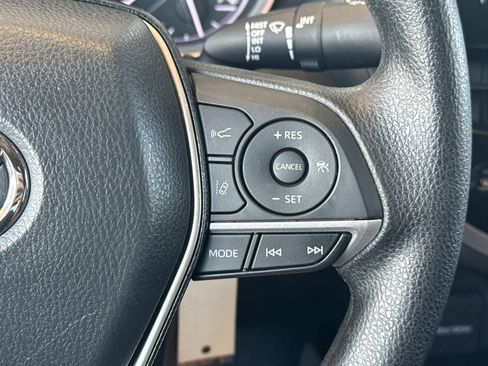 Used 2024 Toyota Camry LE FWD image 27