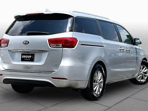 Used 2016 Kia Sedona LX w/ LX Convenience Package FWD image 13