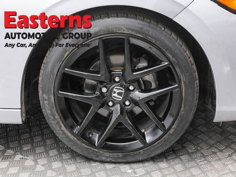 Used 2022 Honda Civic Sport image 30