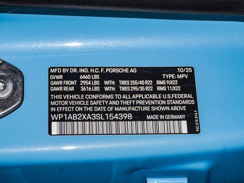 New 2025 Porsche Macan 4S Electric image 30