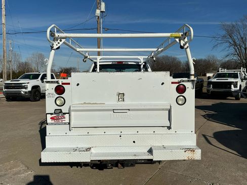 Used 2019 Ford F250 XL w/ XL Value Package image 3