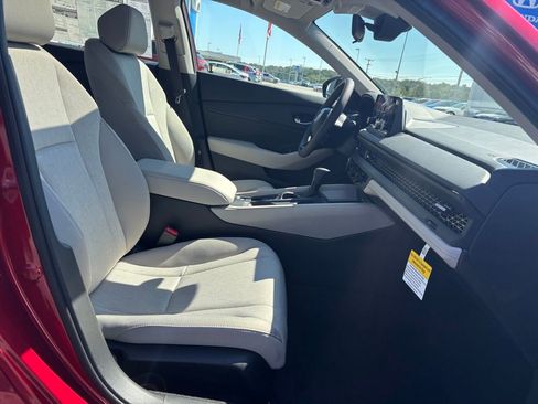 New 2025 Honda Accord SE image 25