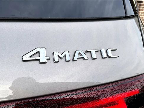 Used 2023 Mercedes-Benz GLE 350 4MATIC w/ Premium Package image 10