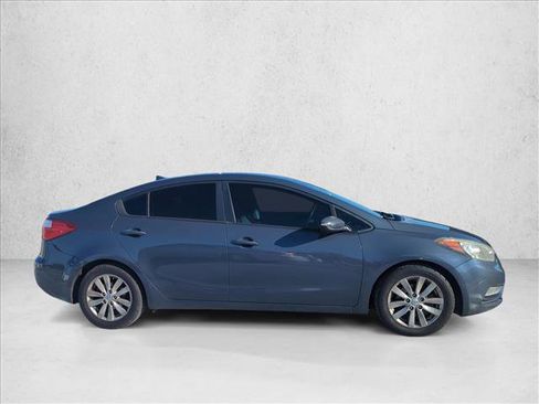 Used 2015 Kia Forte LX w/ Popular Package image 4