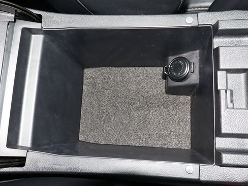 Used 2021 Subaru Outback Limited w/ Popular Package #2 image 27