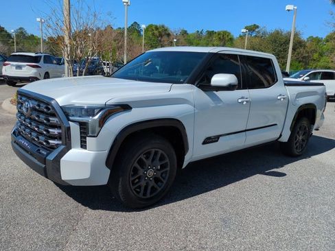 Used 2023 Toyota Tundra Platinum image 8