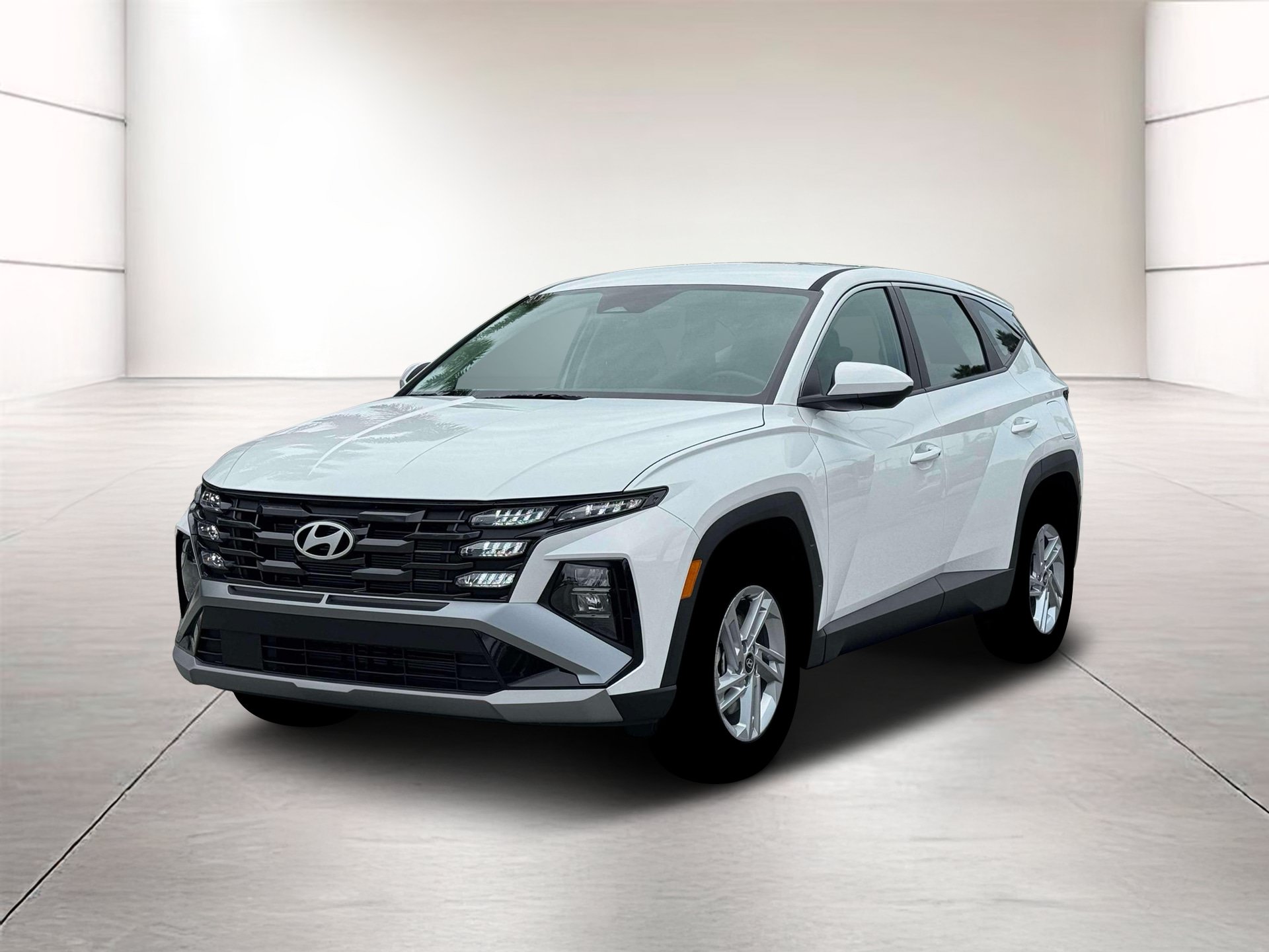 New 2026 Hyundai Tucson SE FWD image 1