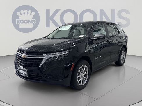 Used 2023 Chevrolet Equinox LS w/ Driver Confidence II Package AWD/4WD image 5