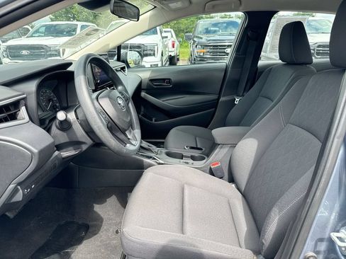 Used 2024 Toyota Corolla LE FWD image 19