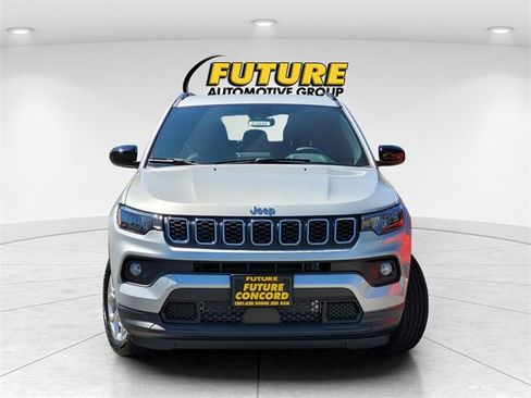 New 2025 Jeep Compass Latitude w/ Convenience Group image 2