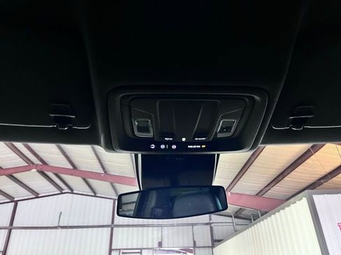 Used 2024 GMC Sierra 1500 Elevation image 26