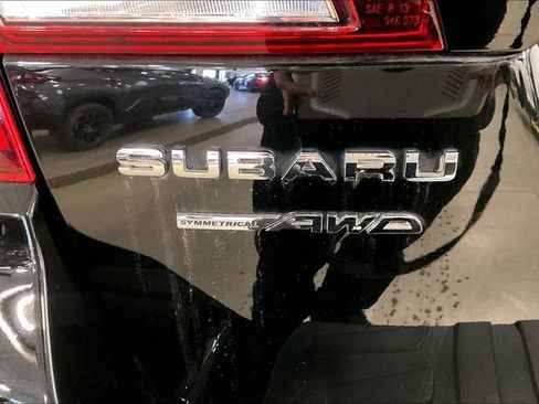 Used 2018 Subaru Outback 2.5i Limited AWD/4WD image 8