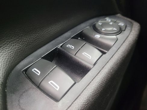 Used 2019 Chevrolet Equinox LT w/ LPO, Cargo Package FWD image 27