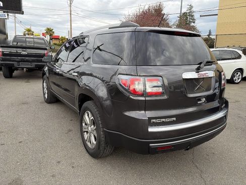 Used 2015 GMC Acadia SLT image 3
