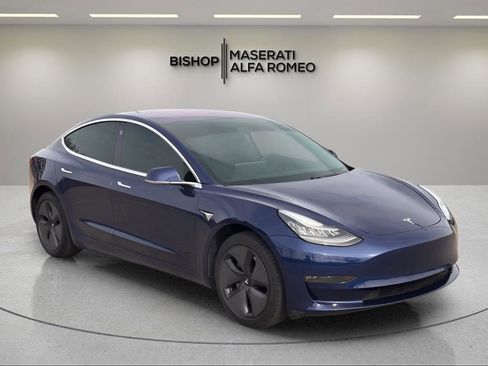 Used 2018 Tesla Model 3 Long Range image 2