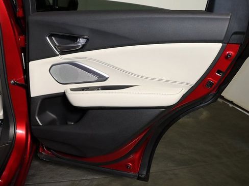 Certified 2025 Acura RDX w/ Technology Package image 31