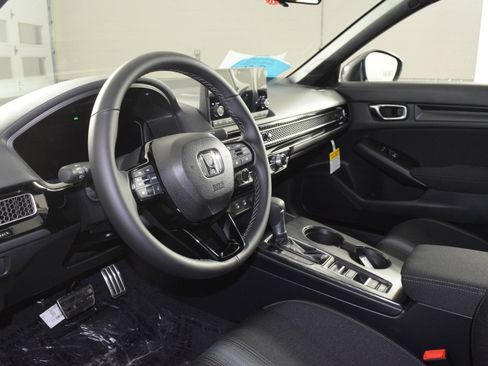 New 2026 Honda Civic Sport image 2