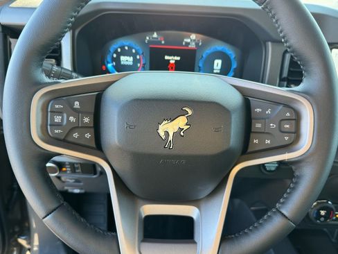 New 2026 Ford Bronco Badlands image 13