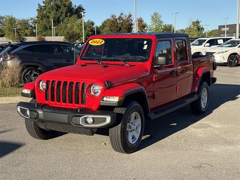 Used 2022 Jeep Gladiator Sport image 4
