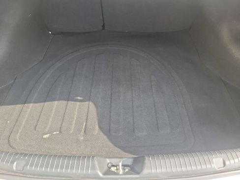 Used 2018 Kia Forte LX w/ LX Rear Camera Package image 8