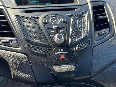 Used 2017 Ford Fiesta S FWD image 33