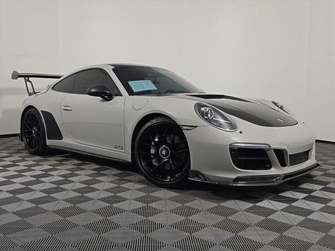 Used 2018 Porsche 911 Carrera GTS image 9