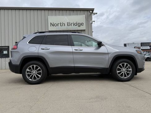 Used 2022 Jeep Cherokee Latitude Lux AWD/4WD image 27