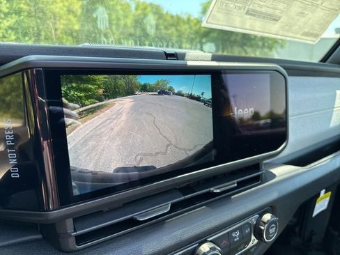 New 2026 Jeep Wrangler Unlimited Sport AWD/4WD image 14