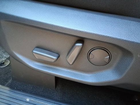 New 2025 Ford Ranger XLT image 16