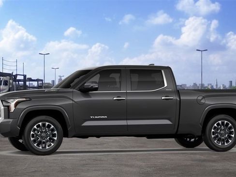 Used 2026 Toyota Tundra Limited image 3