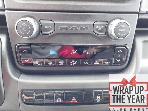 Used 2025 RAM ProMaster 3500 w/ Convenience Group image 13