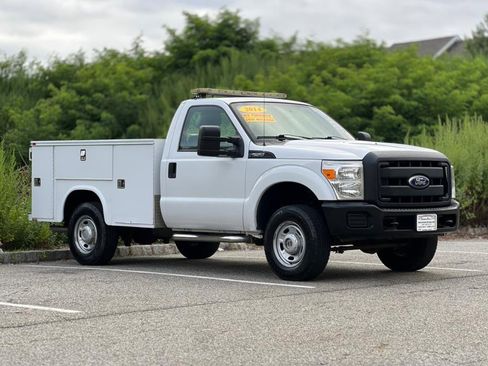 Used 2014 Ford F250 XL image 2