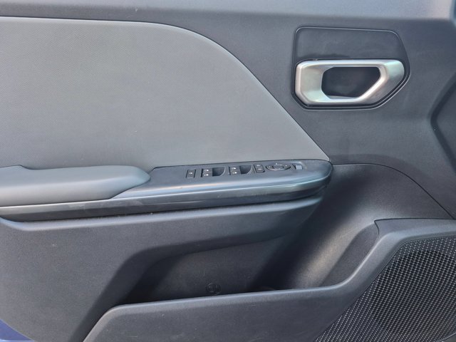 Used 2025 Kia K4 FWD image 11