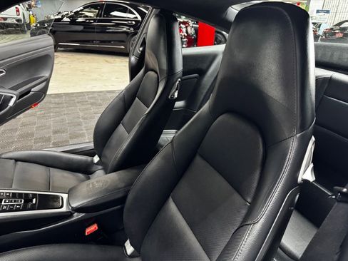Used 2016 Porsche 911 Carrera S image 33