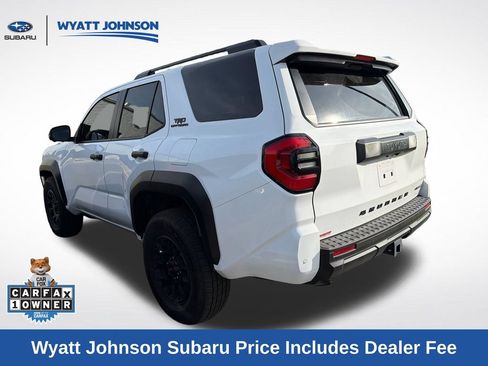 Used 2025 Toyota 4Runner TRD Off-Road Premium AWD/4WD image 3