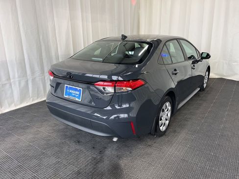 Used 2024 Toyota Corolla LE FWD image 27