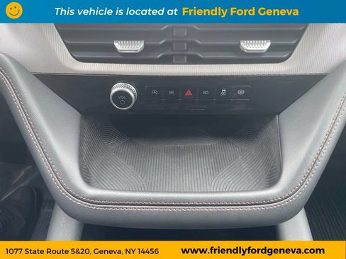 Used 2025 Ford Explorer Active w/ Active Comfort Package AWD/4WD image 24