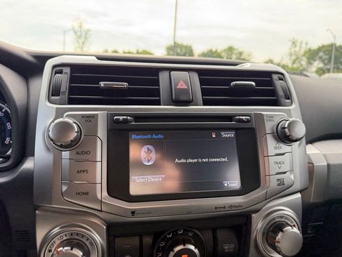 Used 2018 Toyota 4Runner SR5 Premium AWD/4WD image 16