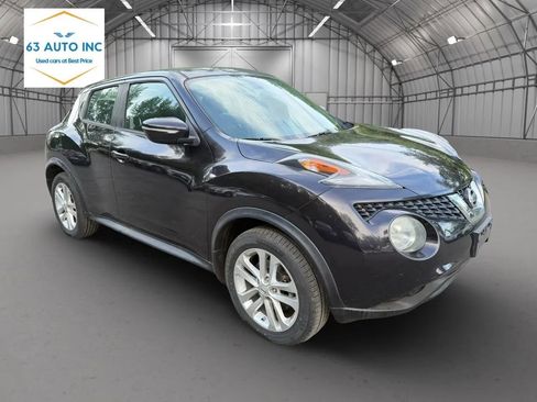 Used 2015 Nissan Juke S FWD image 3